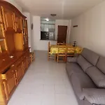 Encantador Cerca De La Playa Con Terraza En Llançà, Sant Carles - Es-89-119 * Llançà